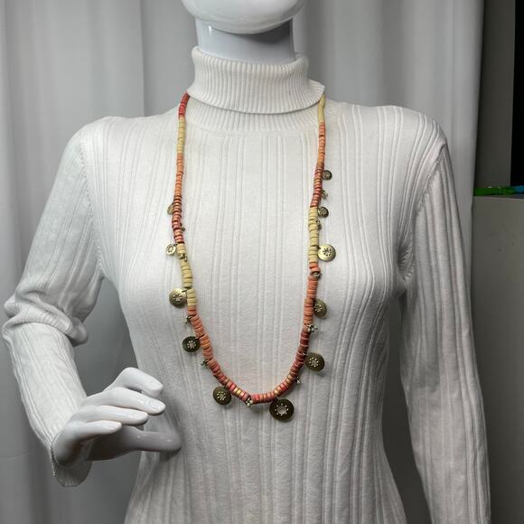 Chico's beaded necklace with charms disks pinks natural neutral costume jewelry - Picture 9 of 14